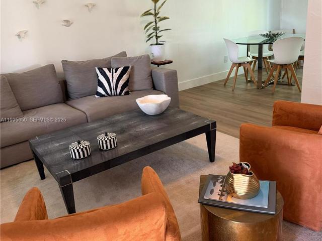 11201 NE 10th Ave, Unit 11201, Biscayne Park, FL 33161 | MLS #A11995