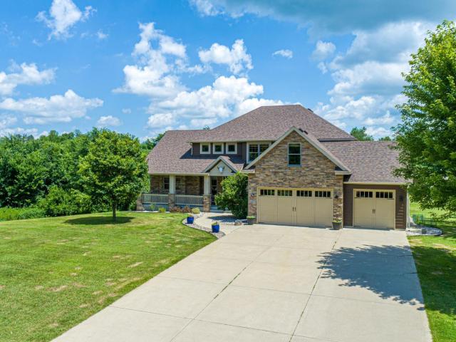 11205 Circle Lake Lane