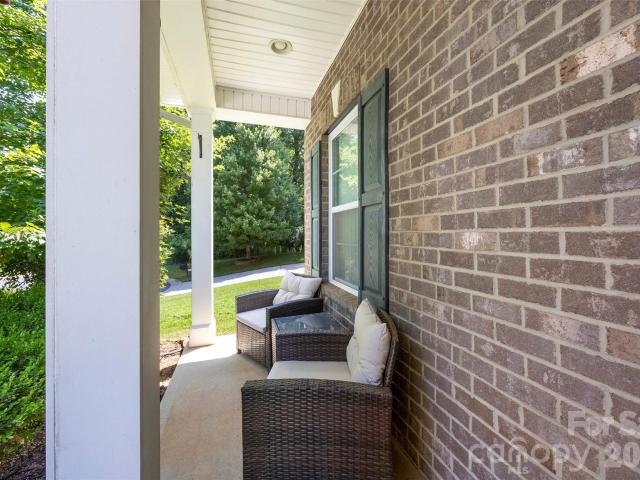 11206 Pond Valley Court