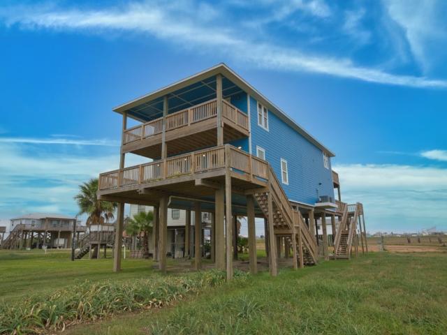 1120 Monument Dr, Surfside Beach, TX 77541 | MLS #49245