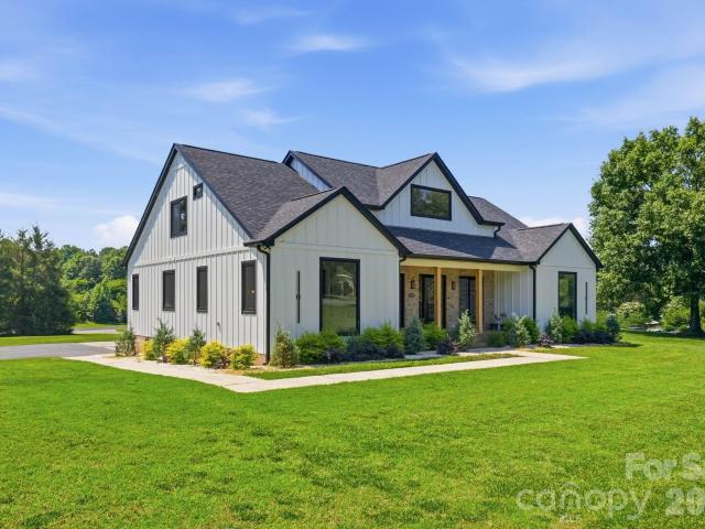 1120 Baron Road