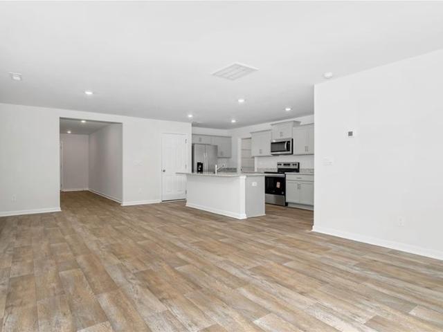 1120 Chandler Pointe Court