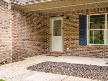 1120 Country Lake Rd
