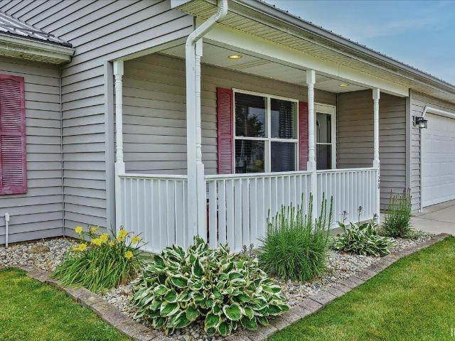 1120 East Ridge Drive