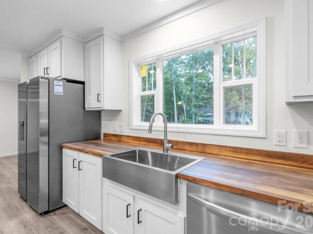 1120 Hammond Carnes Road
