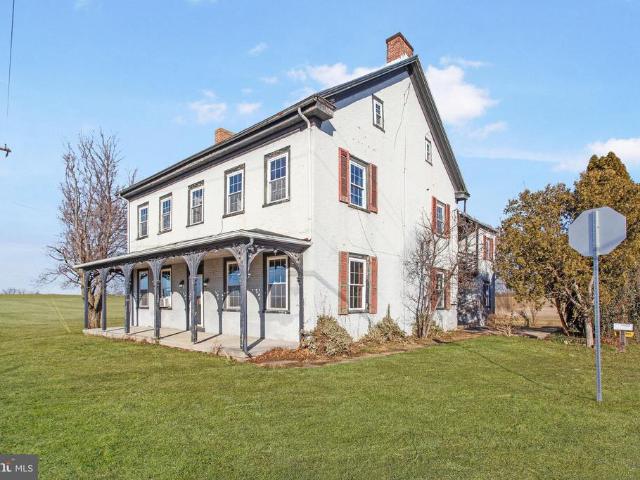 1120 Hanover Pike