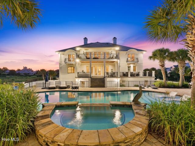 1120 Harborway Place