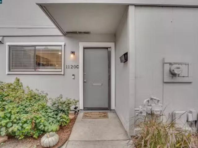 1120 KENWAL RD APT C, CONCORD, CA 94521