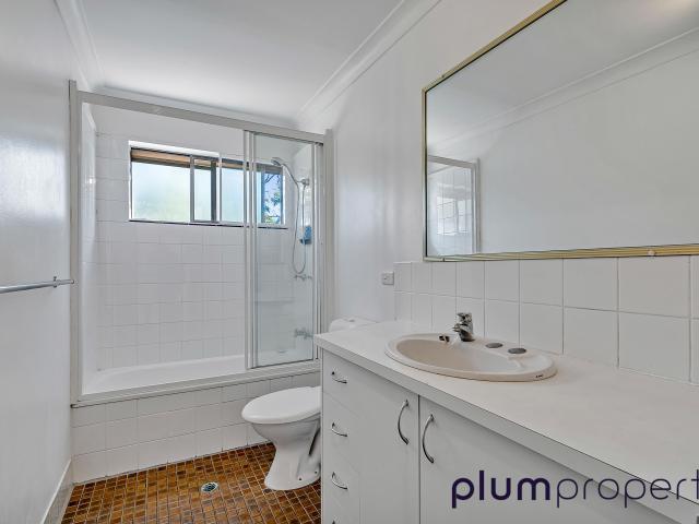11/20 Lucinda Street TARINGA