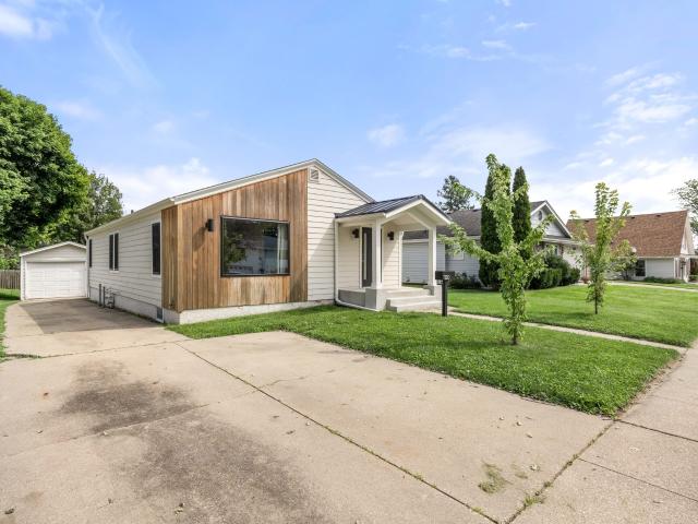 1120 Prairie Street