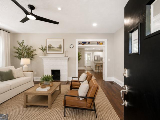 1120 Standard Drive NE