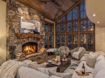 1120 Village Rd, Unit 7, Beaver Creek, CO 81620 | MLS #1013