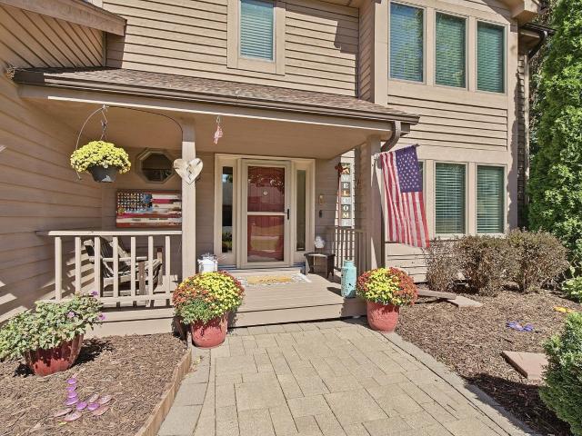 112122 Haering Lane