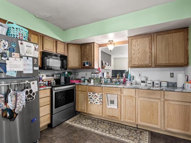 11217 W Mallory Ave