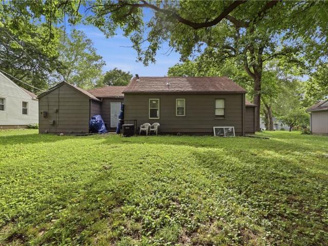 11217 Applewood Drive