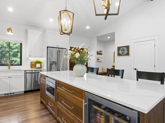 11215 Appleridge Trail