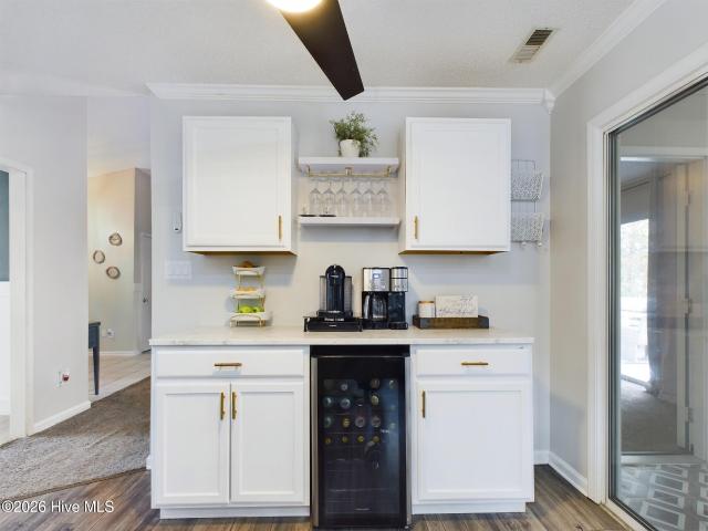 1121 Barkentine Drive