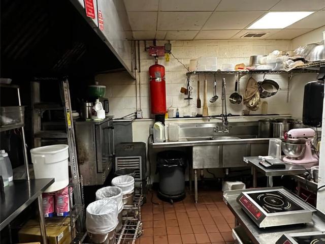 1121 Broadway Suite #102