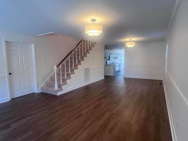 1121 Fairgrounds Court