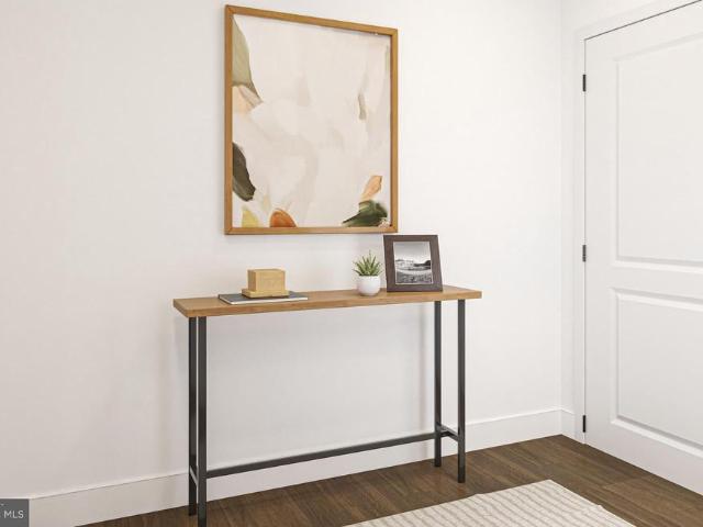 1121 Fortune Terrace # 404