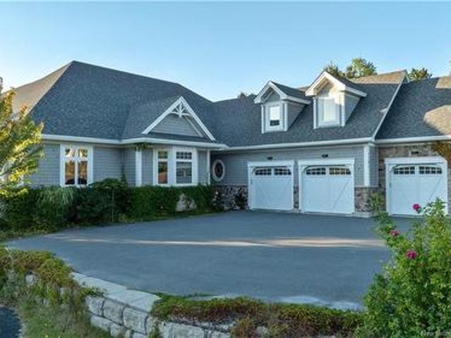 1121 Kennebecasis Drive, Saint John, NB, E2K 5A7 house for sale | Listing ID NB138757 | Royal LePage