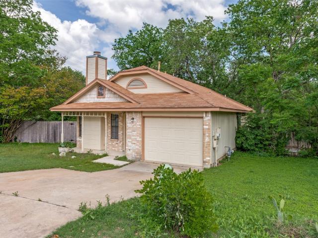 1121 Peggotty Pl