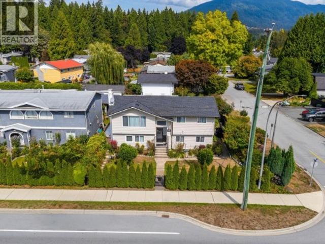 1121 Prairie Avenue, Port Coquitlam, BC, V3B 1S7 Luxury House for sale | Listing ID R3162 | Royal LePage Carriage Trade Luxury Properties