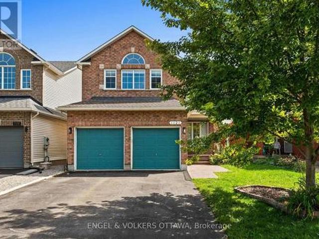 1121 Rocky Harbour Crescent, Ottawa, ON, K1V 1V4 house for sale | Listing ID X13742 | Royal LePage
