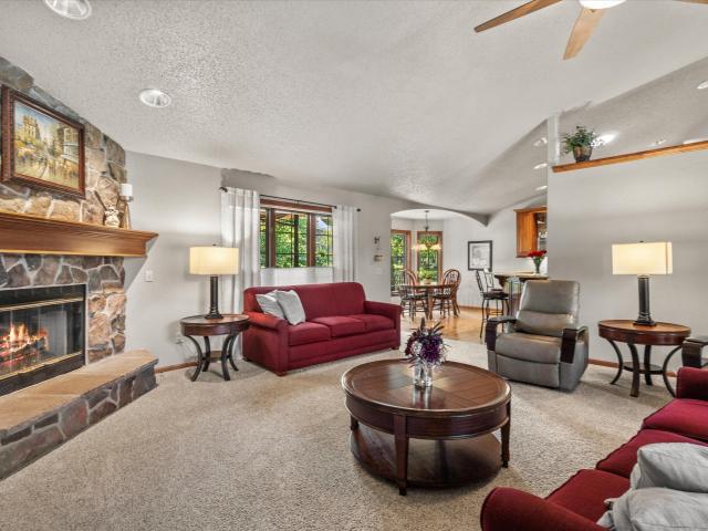 11221 W Drake Ln