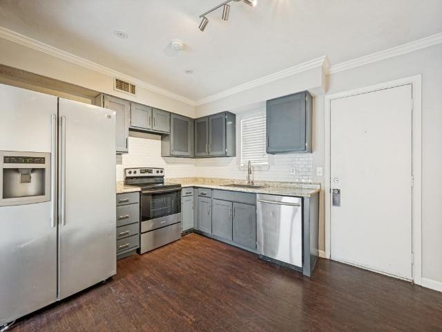 1122 N Center Street N # 1122 and #1124