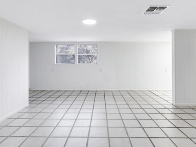 1122 Oakridge Ln