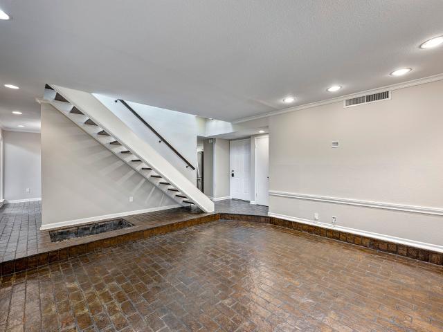 1122 Autrey Street 5