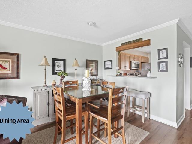 1122 Twin Springs Ct