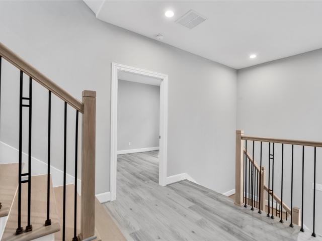1122 W 16th Street B