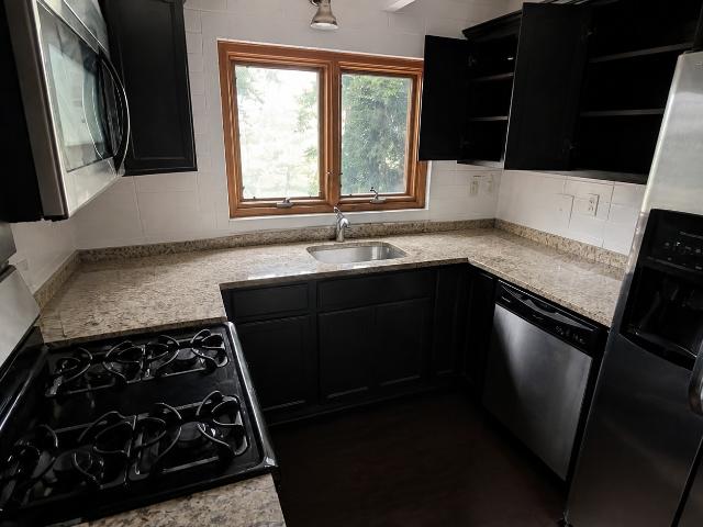 1122 W Lunt Avenue # 2D