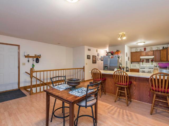 11231 Fox River Rd