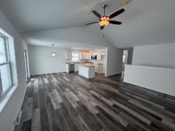 1123 Red Hawk Drive