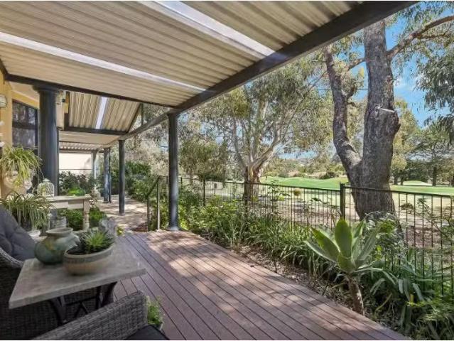 11/23 Temperley Street, Nicholls Townhouse for rent Listed by.