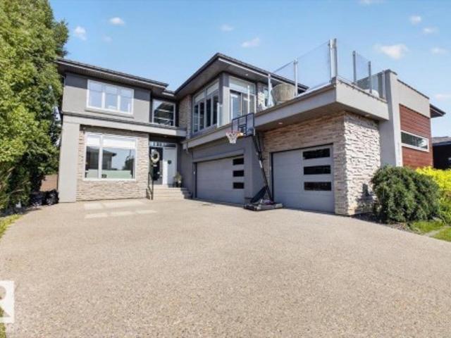 1123 Wahl Place Nw, Edmonton, AB, T6W 3G6 house for sale | Listing ID E4504 | Royal LePage