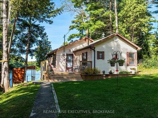 1123 Willys Lane, Frontenac South, ON, K0H 1W0 house for sale | Listing ID X13813 | Royal LePage
