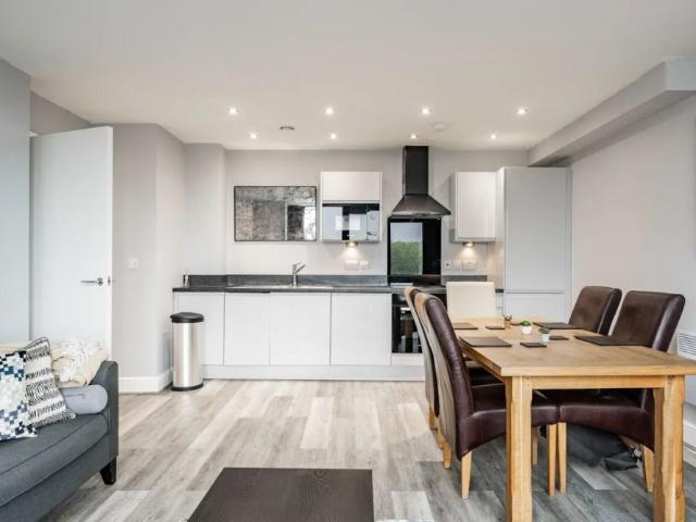 112 114 Prince Of Wales Road