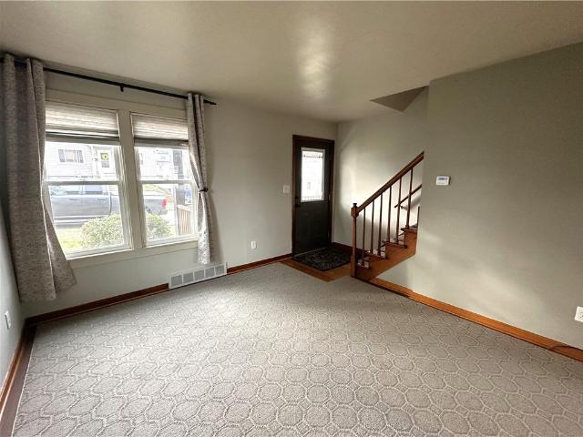 112 1/2 S 6th St, Youngwood, US, PA