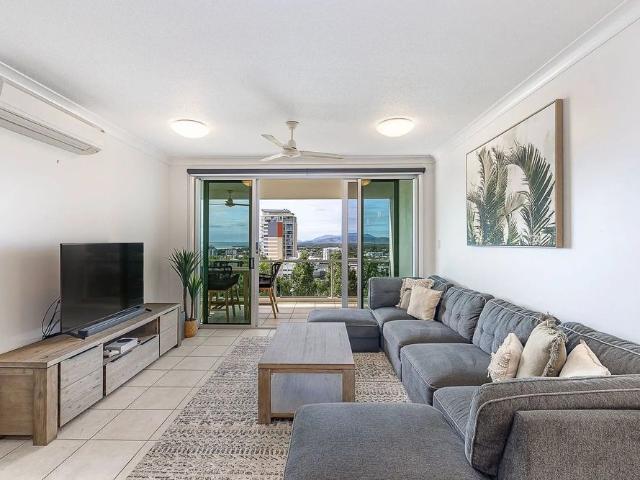 1/12 14 Hale St, Townsville City