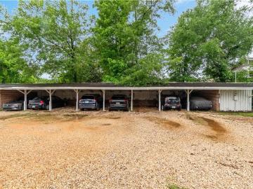 112 2Nd Avenue # 4