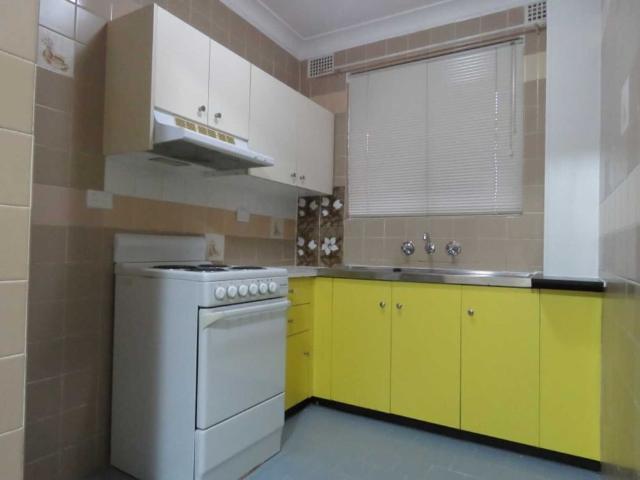 11/2 4 Bridge Street Cabramatta