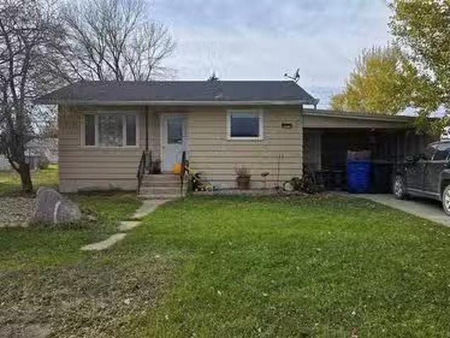 112 4Th Street E, Carnduff, SK, S0C 0S0 house for sale List.