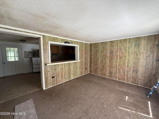 112 Colony Drive