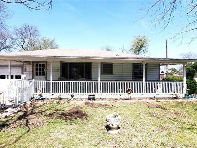 112 College Ave, Oglesby, TX 76561 | MLS #571570