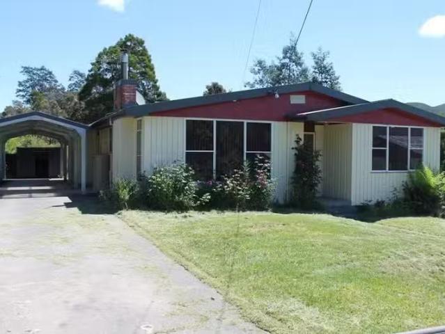 112 Conlan Street, QUEENSTOWN, TAS 7467 House for Rent