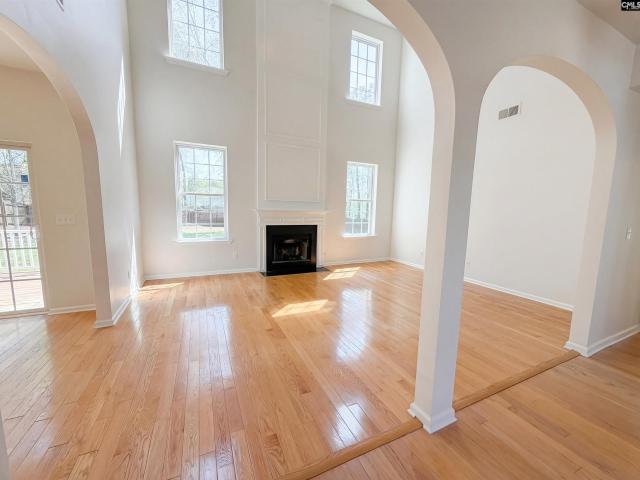 112 Coopers Hawk Circle
